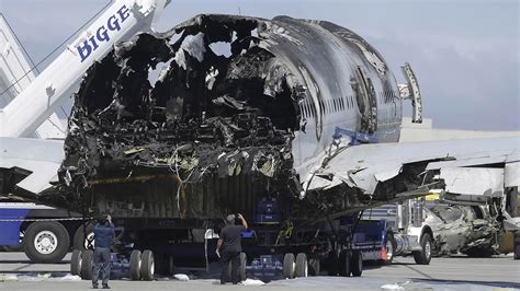 boeing 777 300er crash